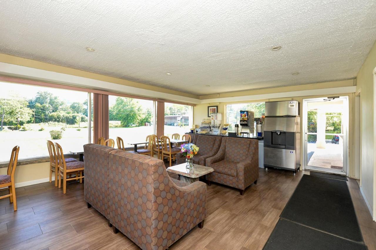 Americas Best Value Inn At Central Valley-Woodbury Eksteriør billede